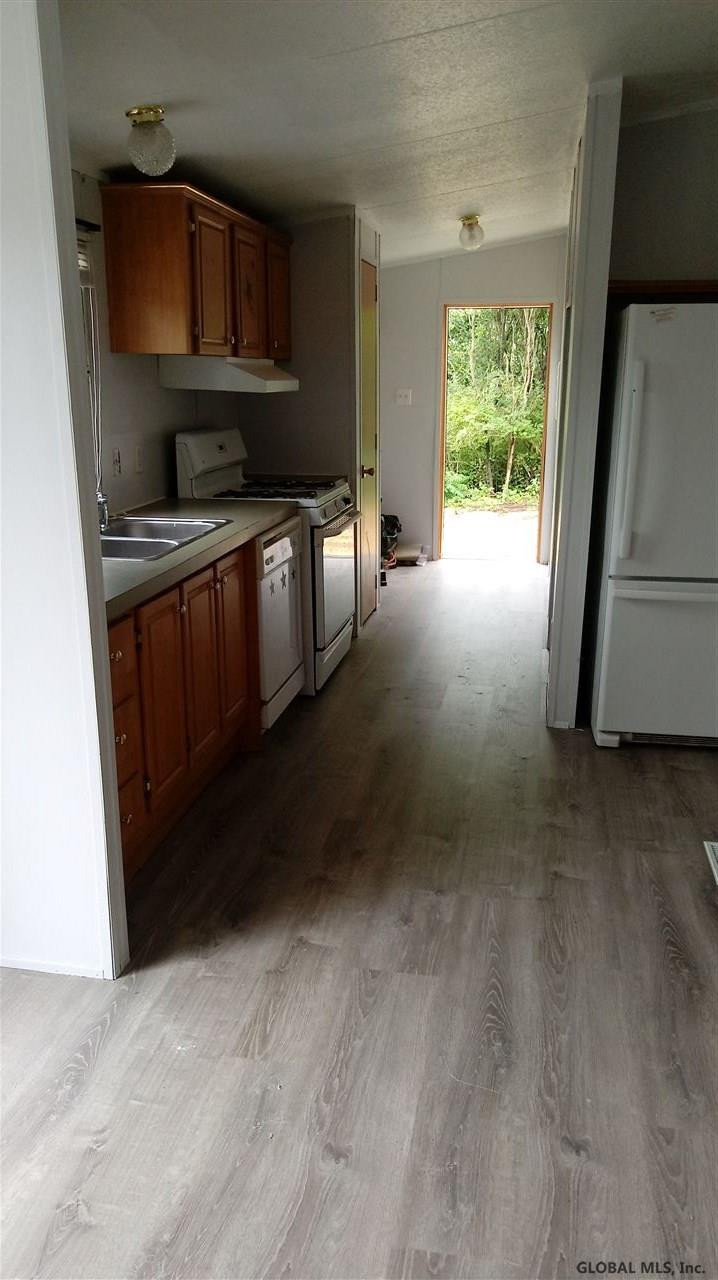 329 Hall Road Fultonville, NY 12072 - Photo 9 of 19 Photo 9