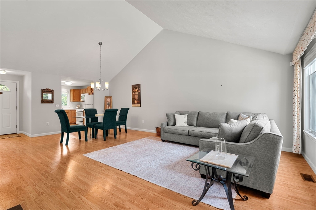 5 Woods Ed, Unit 5 Mashpee, MA 02649 - Photo 7 of 37