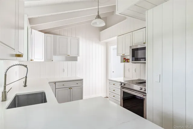 $12,500 | Undisclosed Address, Oyster Bay, NY 11771