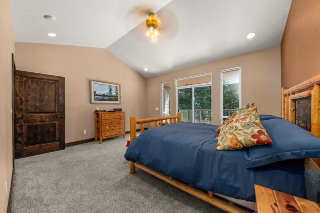 $1,250,000 | 8508 South Vicari Road, Spokane, WA 99206