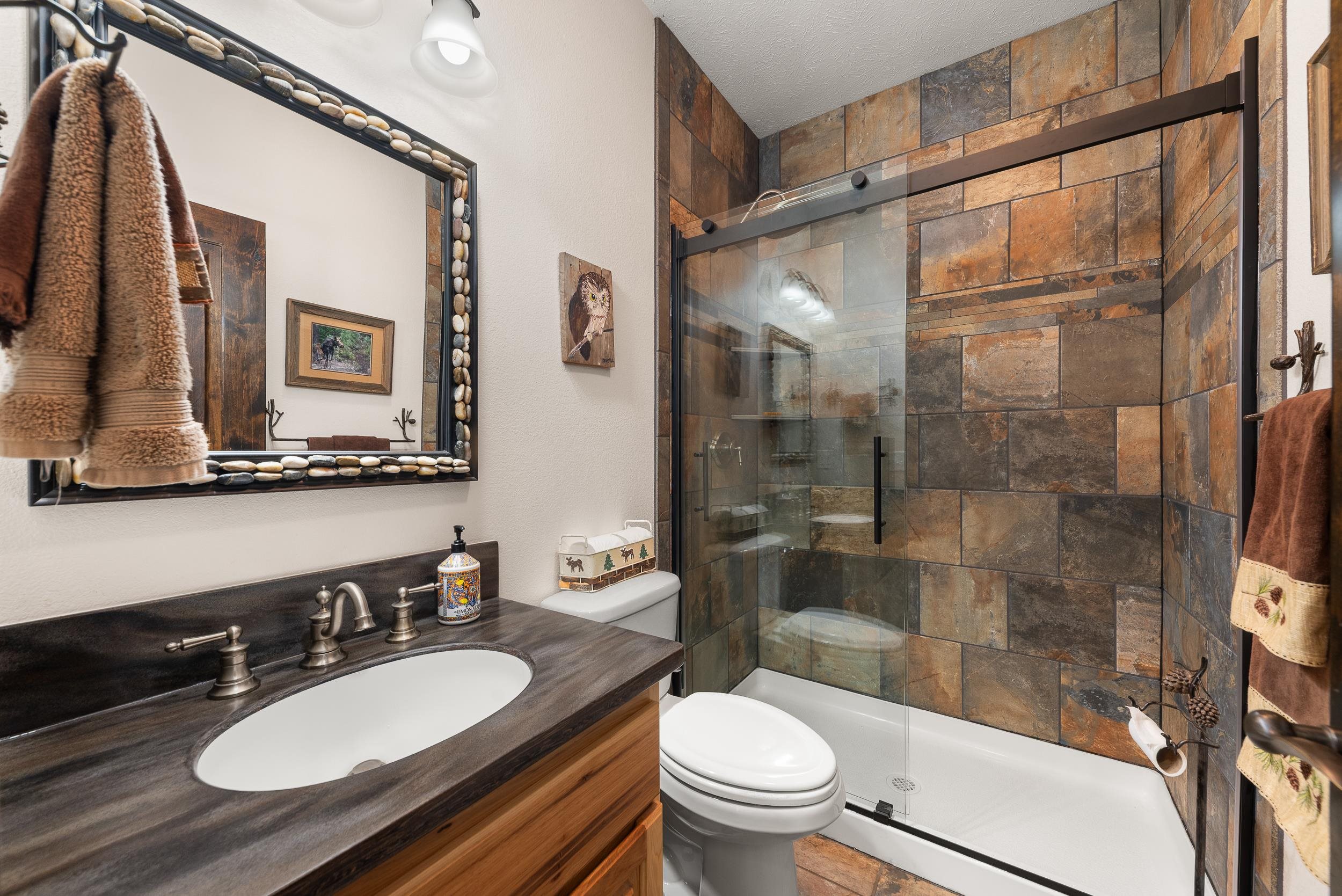 8508 South Vicari Road Spokane, WA 99206 - Photo 19 of 39