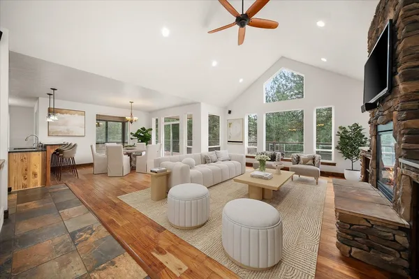 $1,168,000 | 8508 South Vicari Road, Spokane, WA 99206