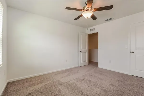 $2,145 | 2084 Hemingway Circle, Groveland, FL 34736
