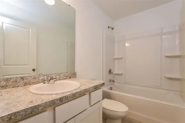 $2,145 | 2084 Hemingway Circle, Groveland, FL 34736