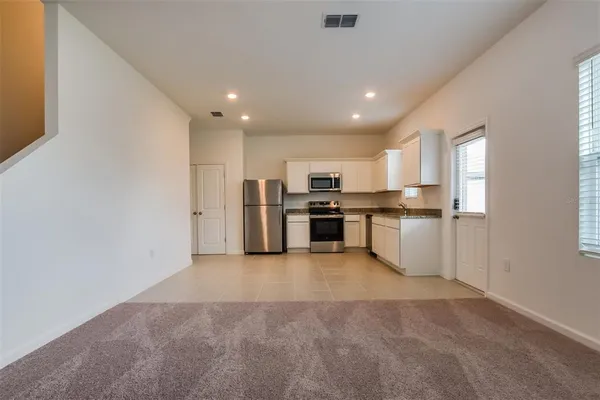 $2,145 | 2084 Hemingway Circle, Groveland, FL 34736