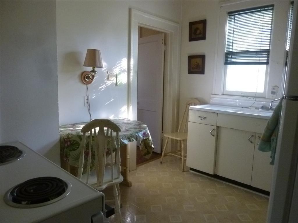 2457 Montvale Road Southwest Roanoke, VA 24015 - Photo 10 of 24 Kitchen photo #2
