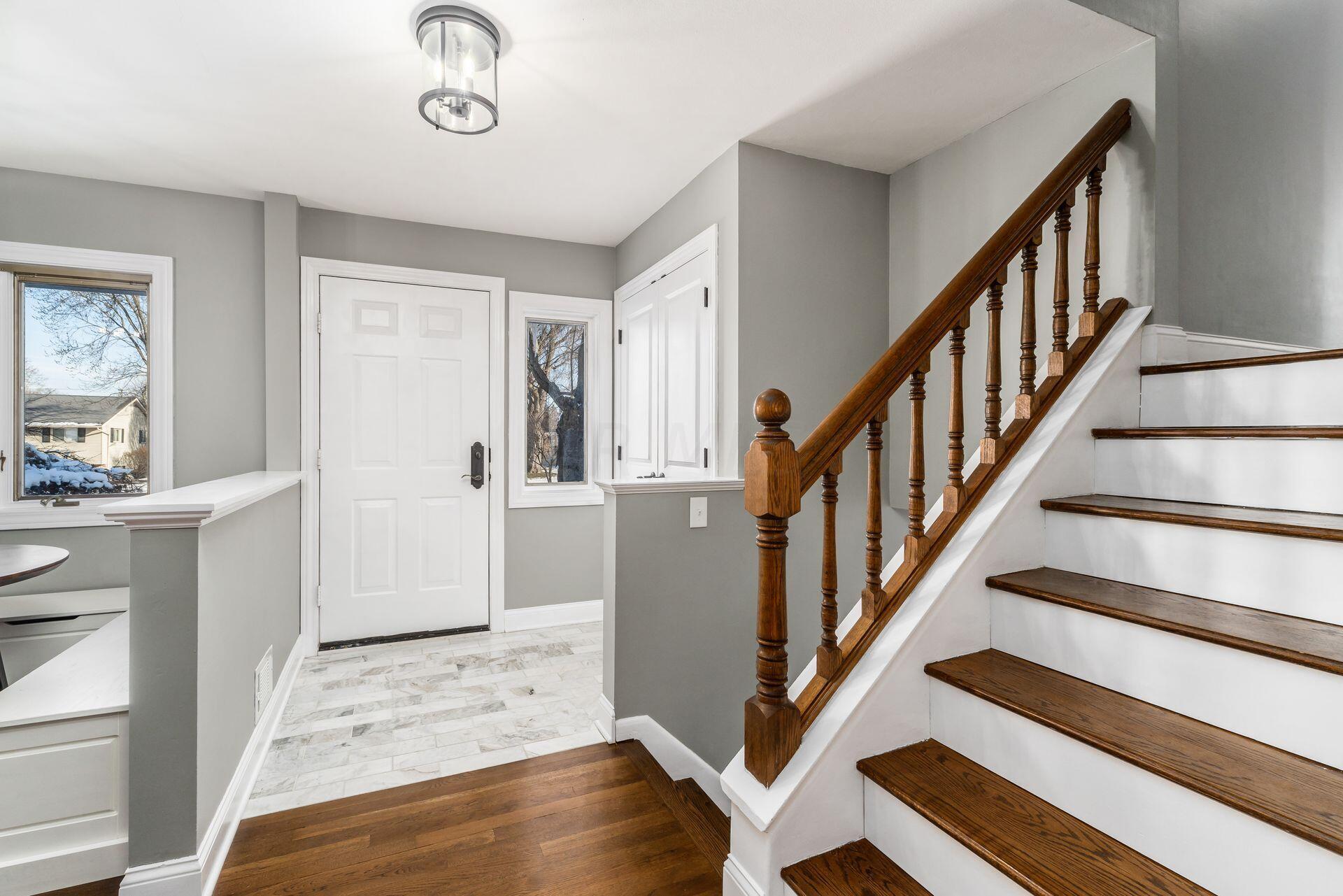 2057 Chardon Road Columbus, OH 43220 - Photo 8 of 42 008_S - 2057 Chardon Rd - 012