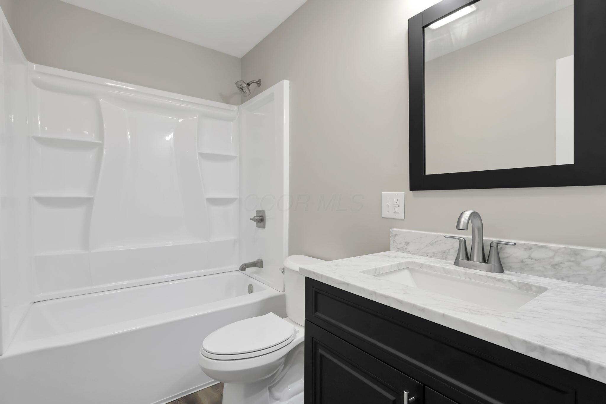 1673 Liscomb Road Columbus, OH 43207 - Photo 14 of 36 20-web-or-mls-G02A2515