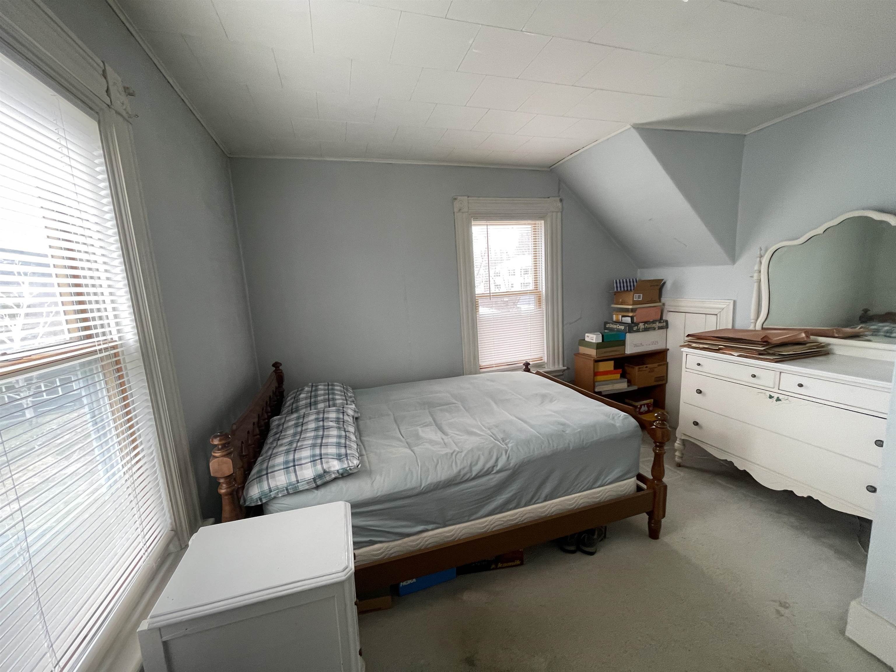 60 Cedar Street Berlin, NH 03570 - Photo 14 of 28