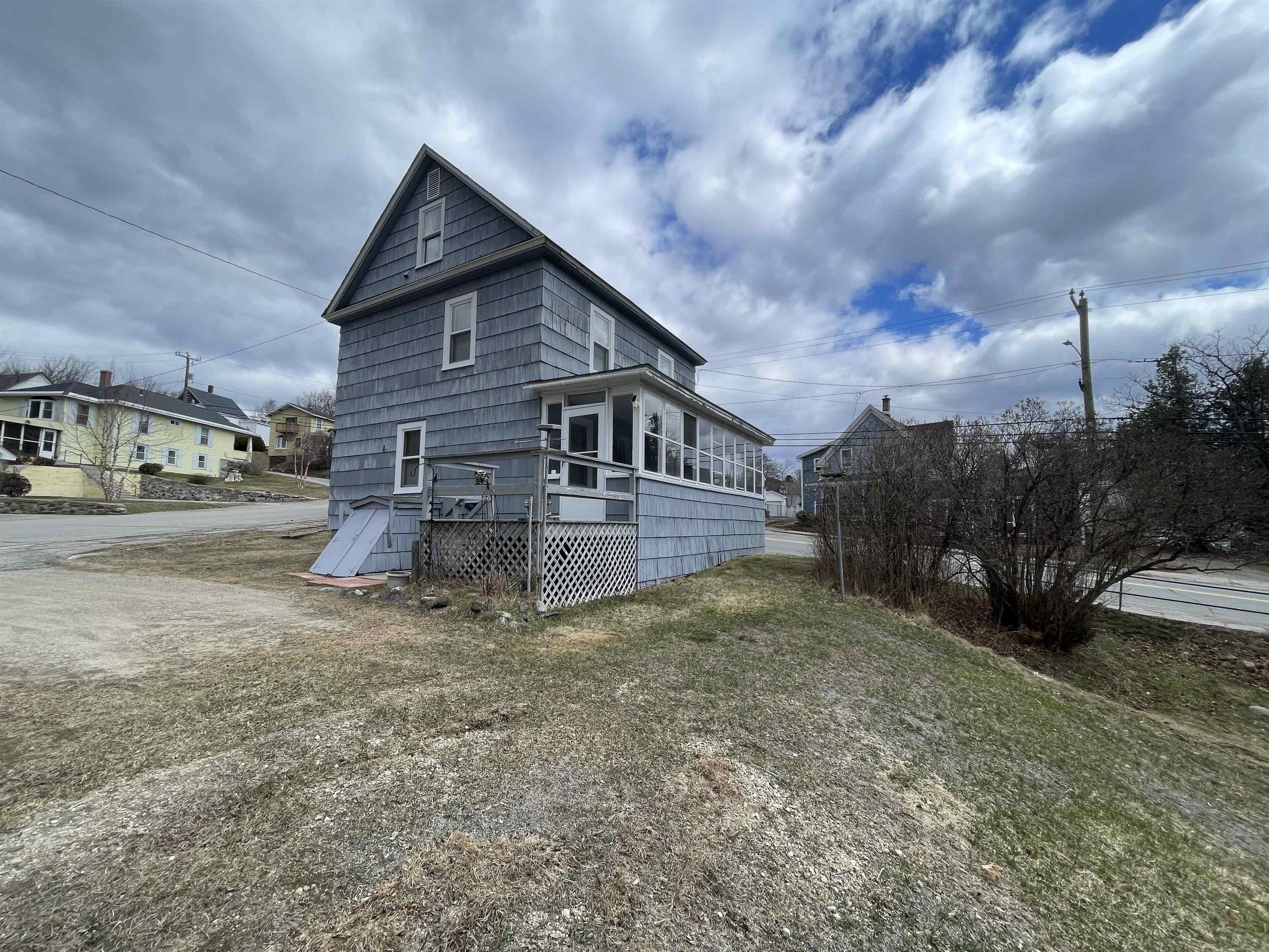 60 Cedar Street Berlin, NH 03570 - Photo 2 of 28