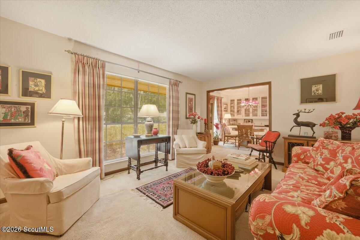 554 Old Plantation Road Jekyll Island, GA 31527 - Photo 22 of 58 Front Living room