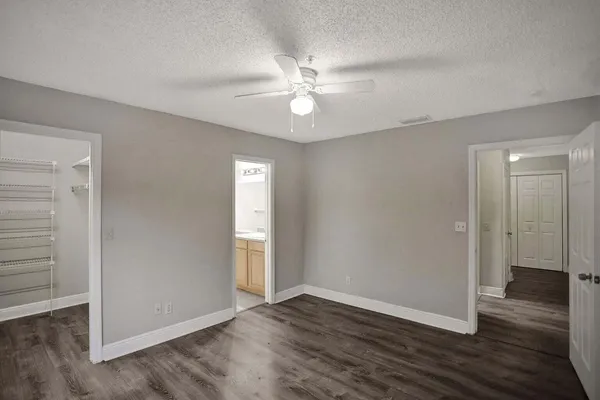 $2,000 | 2301 North Congress Avenue, Unit 21, Boynton Beach, FL 33426