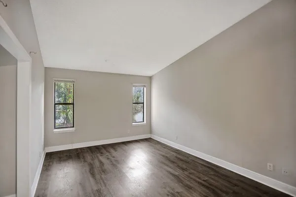 $2,000 | 2301 North Congress Avenue, Unit 21, Boynton Beach, FL 33426