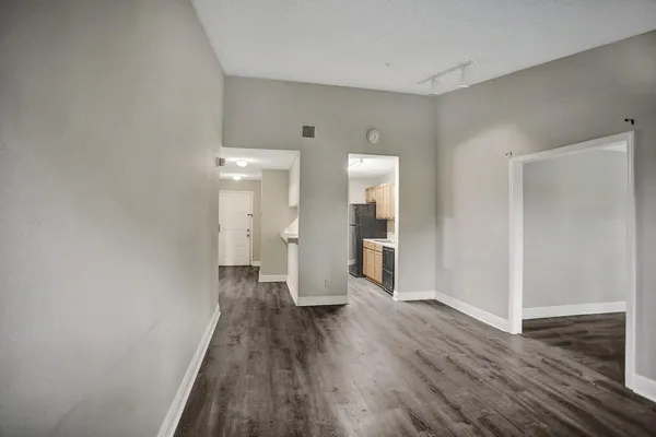 $2,000 | 2301 North Congress Avenue, Unit 21, Boynton Beach, FL 33426