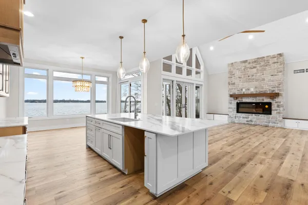 $2,200,000 | 3308 East Shore Drive, Portage, MI 49002