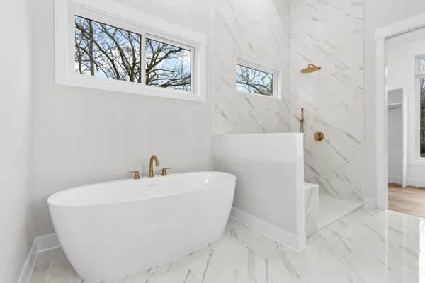 $2,200,000 | 3308 East Shore Drive, Portage, MI 49002