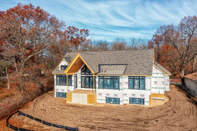 $2,200,000 | 3308 East Shore Drive, Portage, MI 49002