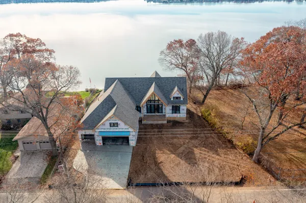 $2,200,000 | 3308 East Shore Drive, Portage, MI 49002