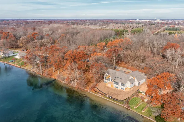 $2,200,000 | 3308 East Shore Drive, Portage, MI 49002