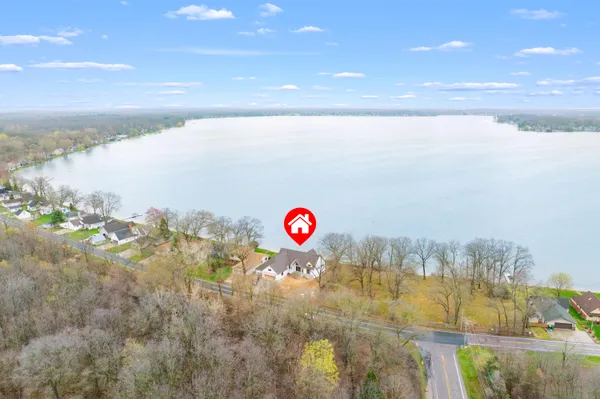 $2,200,000 | 3308 East Shore Drive, Portage, MI 49002