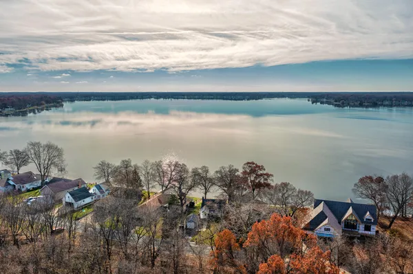 $2,200,000 | 3308 East Shore Drive, Portage, MI 49002