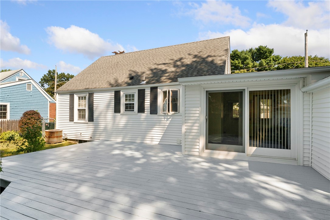 19 Mystic Drive Warwick, RI 02889 - Photo 38 of 43