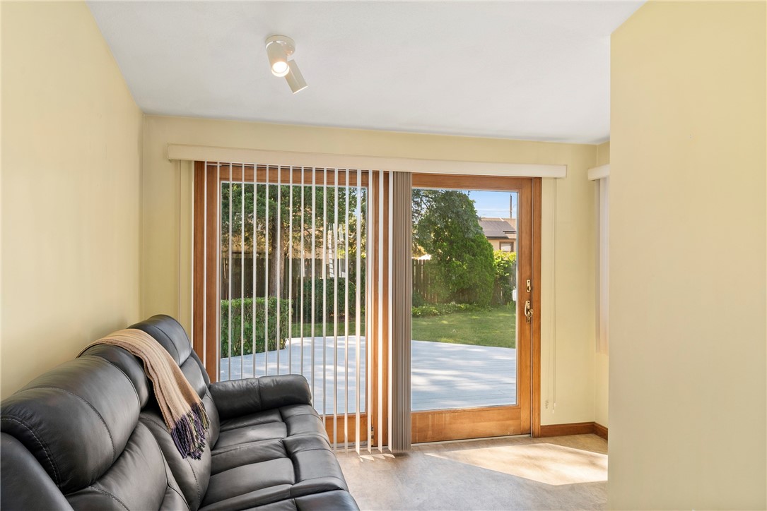 19 Mystic Drive Warwick, RI 02889 - Photo 10 of 43