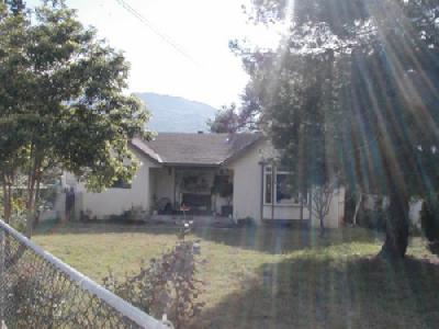 283 Willard Road Santa Paula, CA 93060 - Photo 3 of 7 Gallery Image 3