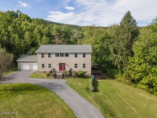 $475,000 | 128 Himmel Lane, Summit, NY 12149