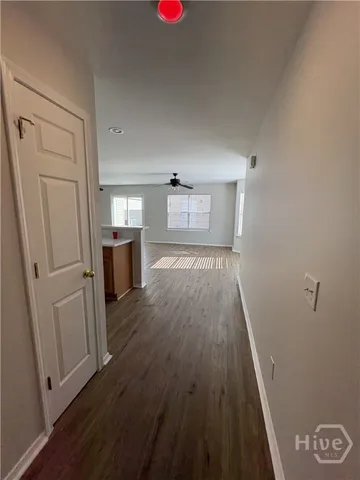 $2,400 | 38 Ashleigh Lane, Savannah, GA 31407