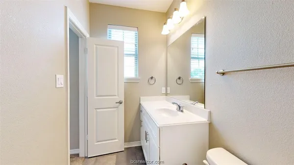 $2,250 | 2001 Harvey Mitchell Parkway South, College Station, TX 77840