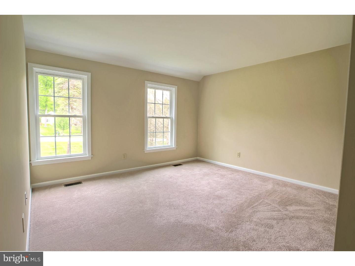 1096 Spencer Road Downingtown, PA 19335 - Photo 18 of 25 Gallery Image 18