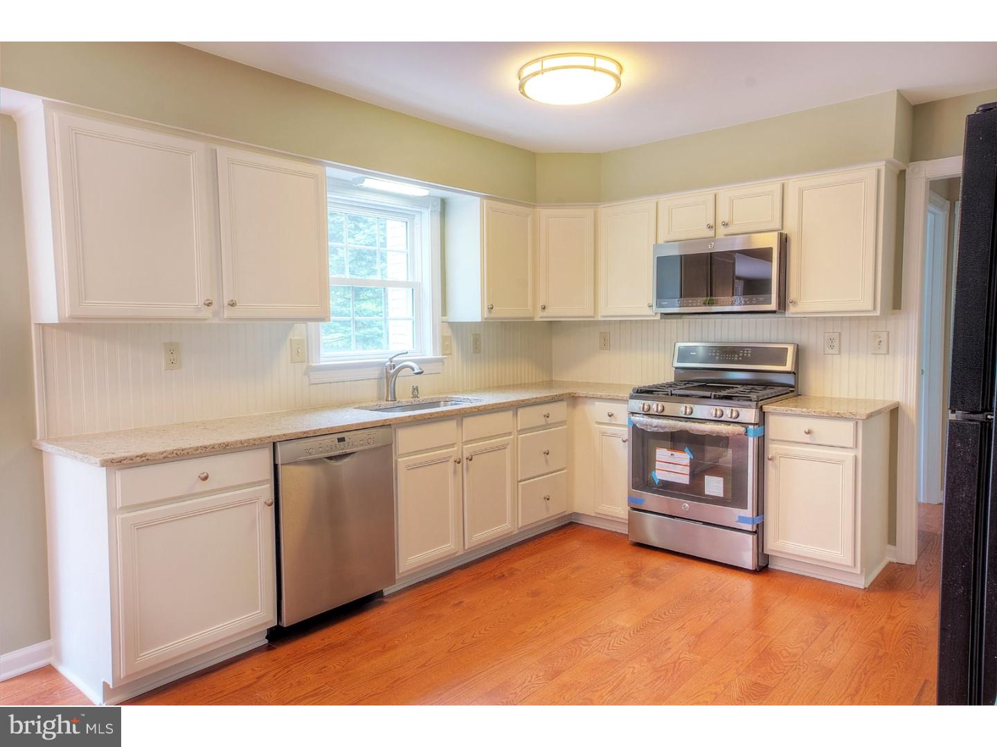 1096 Spencer Road Downingtown, PA 19335 - Photo 9 of 25 Gallery Image 9