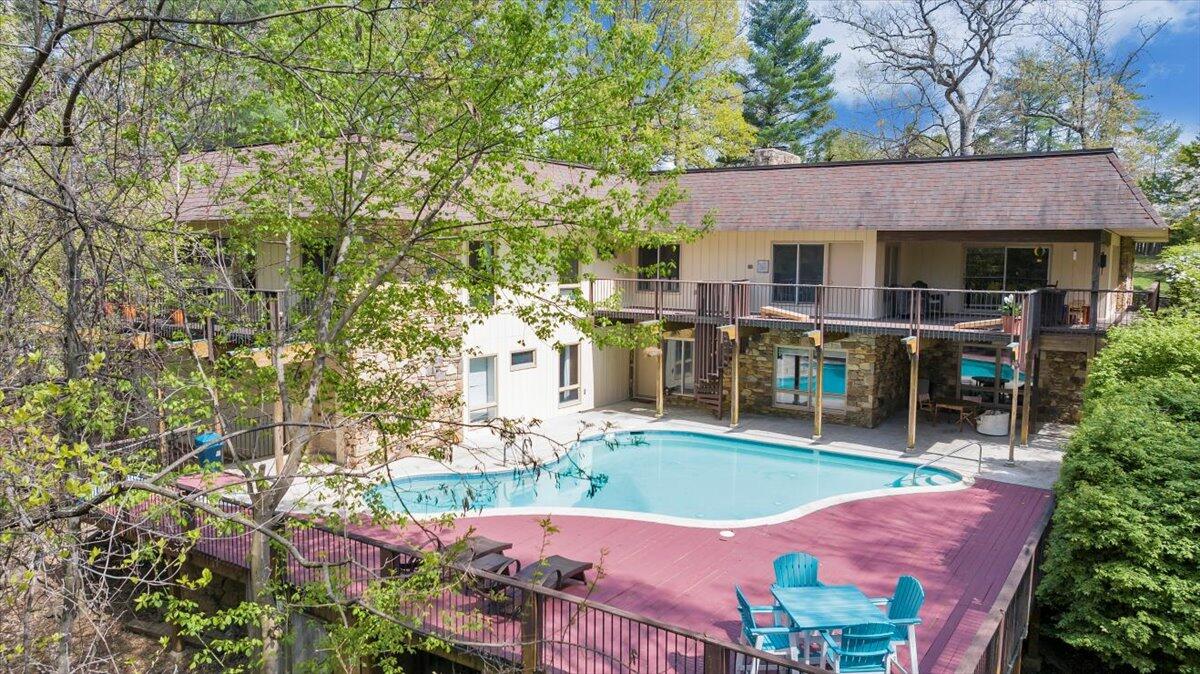 3244 Pineland Road Southwest Roanoke, VA 24018 - Photo 131 of 141 131-DJI_20260408135212_0330_D