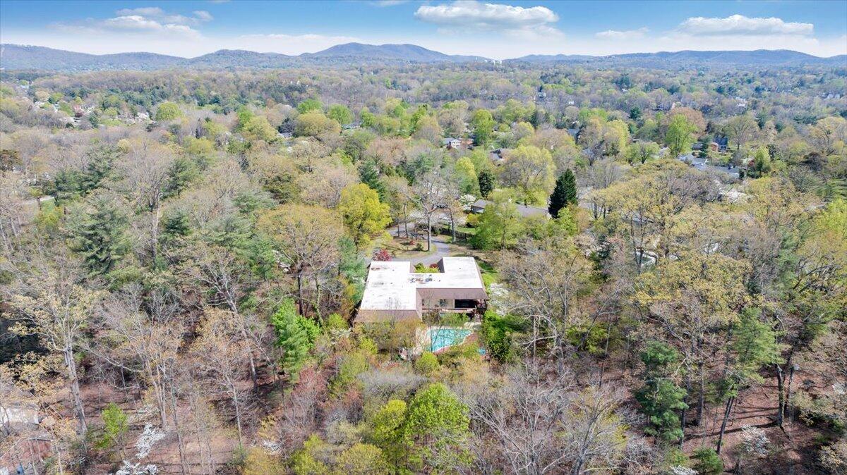 3244 Pineland Road Southwest Roanoke, VA 24018 - Photo 137 of 141 137-DJI_20260408135421_0337_D