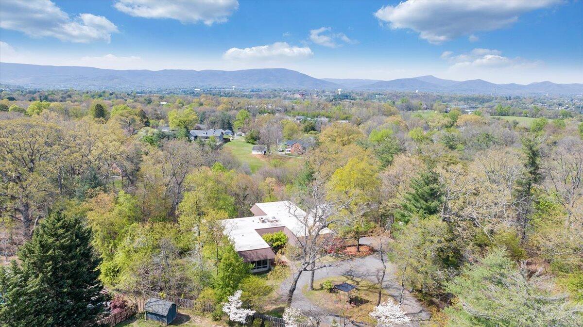3244 Pineland Road Southwest Roanoke, VA 24018 - Photo 139 of 141 139-DJI_20260408135350_0335_D