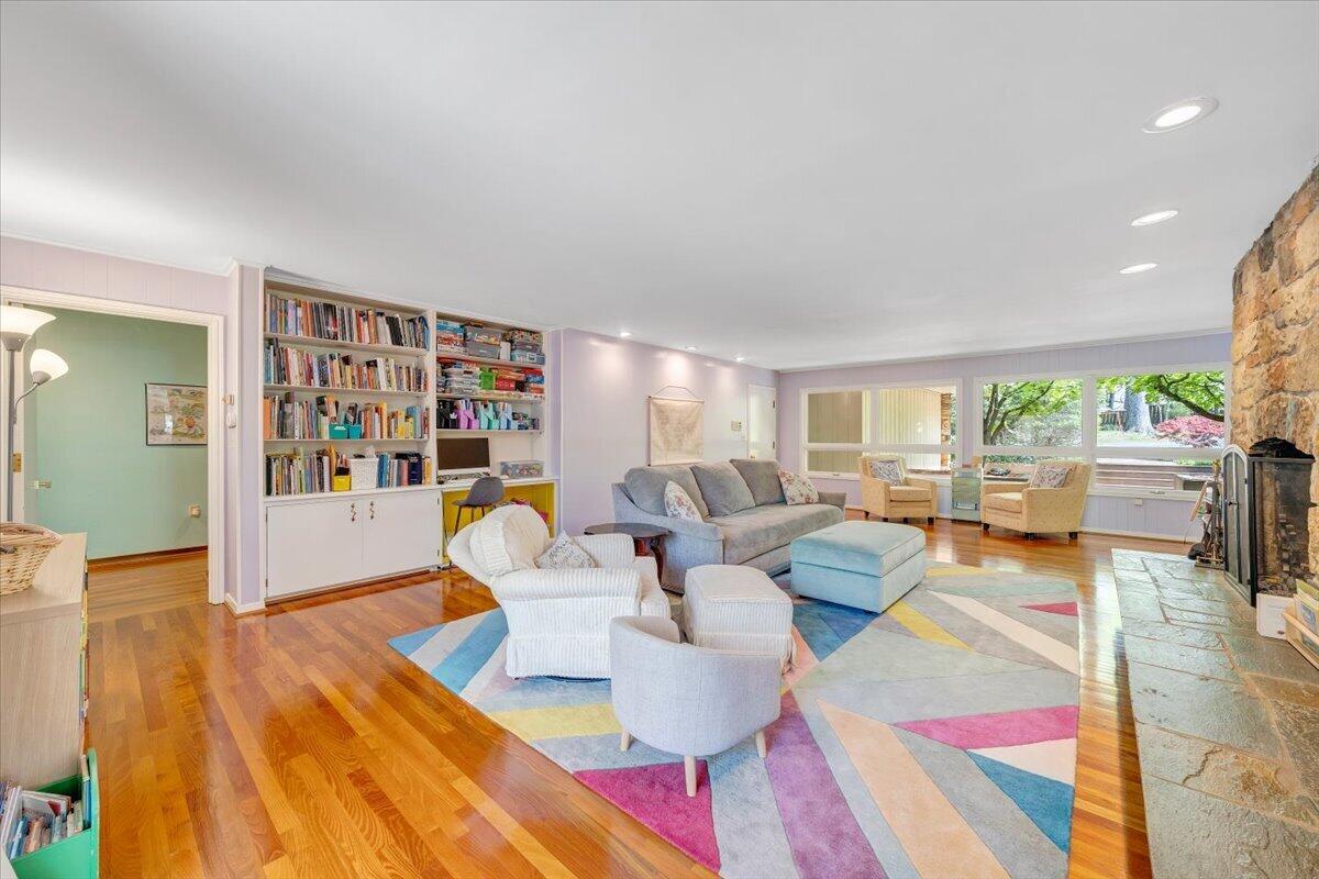 3244 Pineland Road Southwest Roanoke, VA 24018 - Photo 18 of 141 018-MIB01227