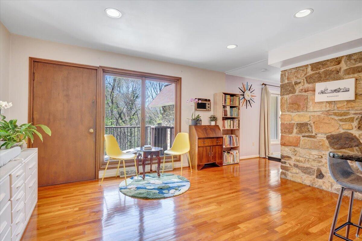 3244 Pineland Road Southwest Roanoke, VA 24018 - Photo 28 of 141 028-MIB01224