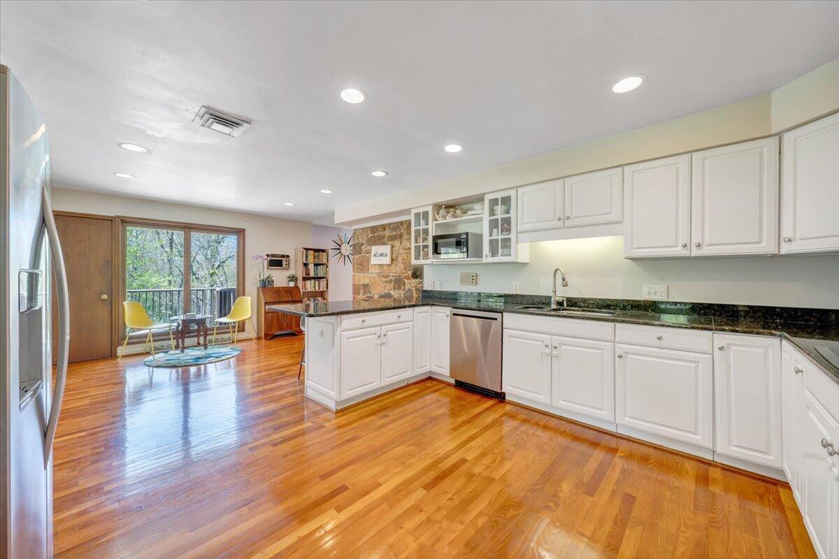 3244 Pineland Road Southwest Roanoke, VA 24018 - Photo 29 of 141 029-MIB01197