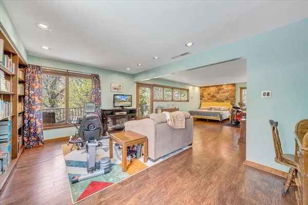 $1,000,000 | 3244 Pineland Road Southwest, Roanoke, VA 24018