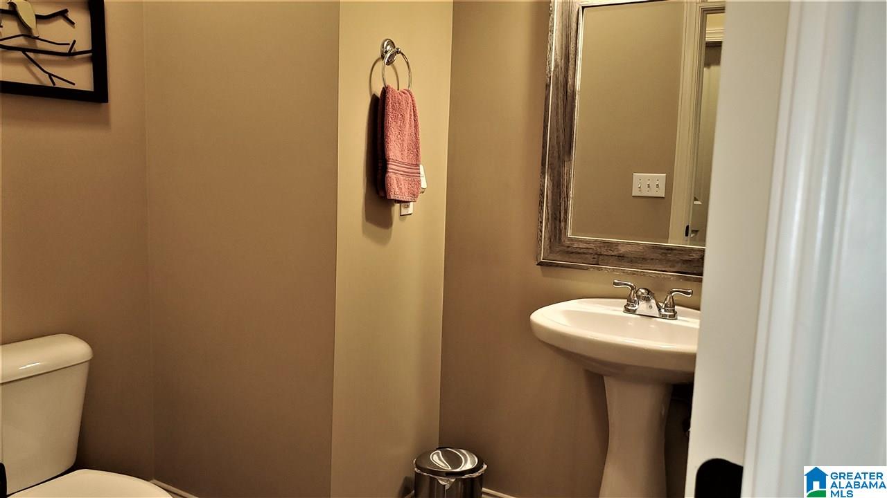 565 Twin Creek Road Birmingham, AL 35226 - Photo 7 of 42