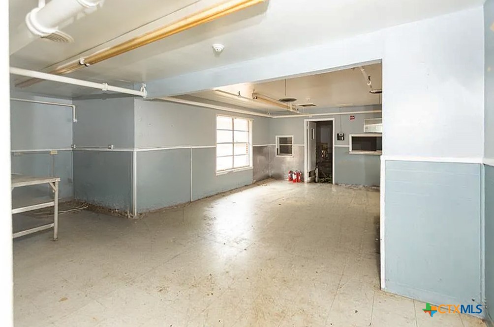 111 South 33rd Street Temple, TX 76504 - Photo 10 of 28 a view of a storage & utility room