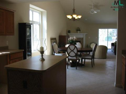 37445 Ryan Sterling Heights, MI 48310 - Photo 2 of 6 679601-1.JPG