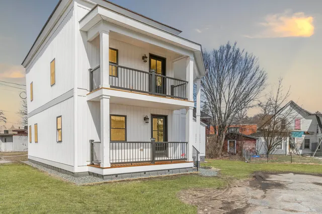 $259,000 | 50 Church Street, Northumberland, NH 03582