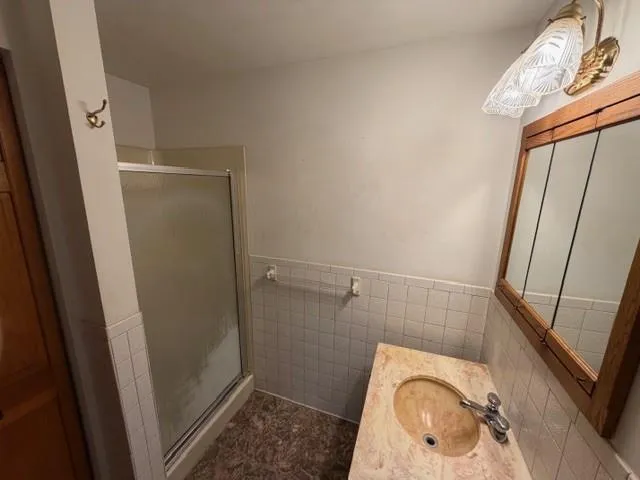 $169,900 | 10404 East 40th Street, Kansas City, MO 64133