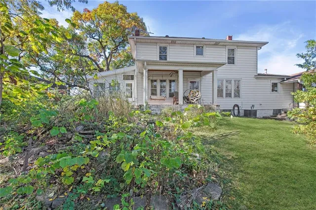 $300,000 | 2209 Northeast 39th Terrace, Kansas City, MO 64116