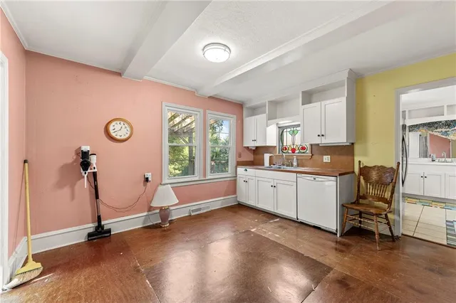 $300,000 | 2209 Northeast 39th Terrace, Kansas City, MO 64116