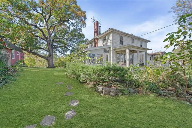 $300,000 | 2209 Northeast 39th Terrace, Kansas City, MO 64116