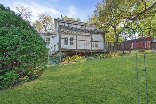 $300,000 | 2209 Northeast 39th Terrace, Kansas City, MO 64116