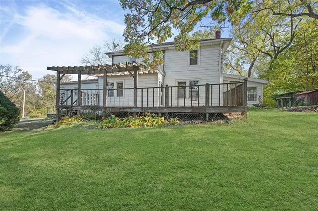 $300,000 | 2209 Northeast 39th Terrace, Kansas City, MO 64116